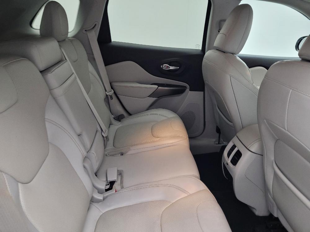 used 2019 Jeep Cherokee car, priced at $17,595