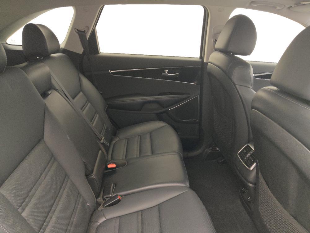 used 2020 Kia Sorento car, priced at $19,795