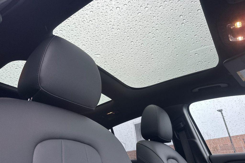 used 2025 Mercedes-Benz GLA 250 car, priced at $41,881