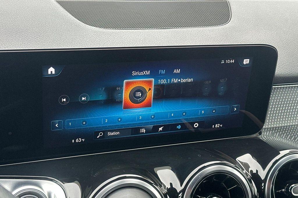 used 2022 Mercedes-Benz GLB 250 car, priced at $30,130