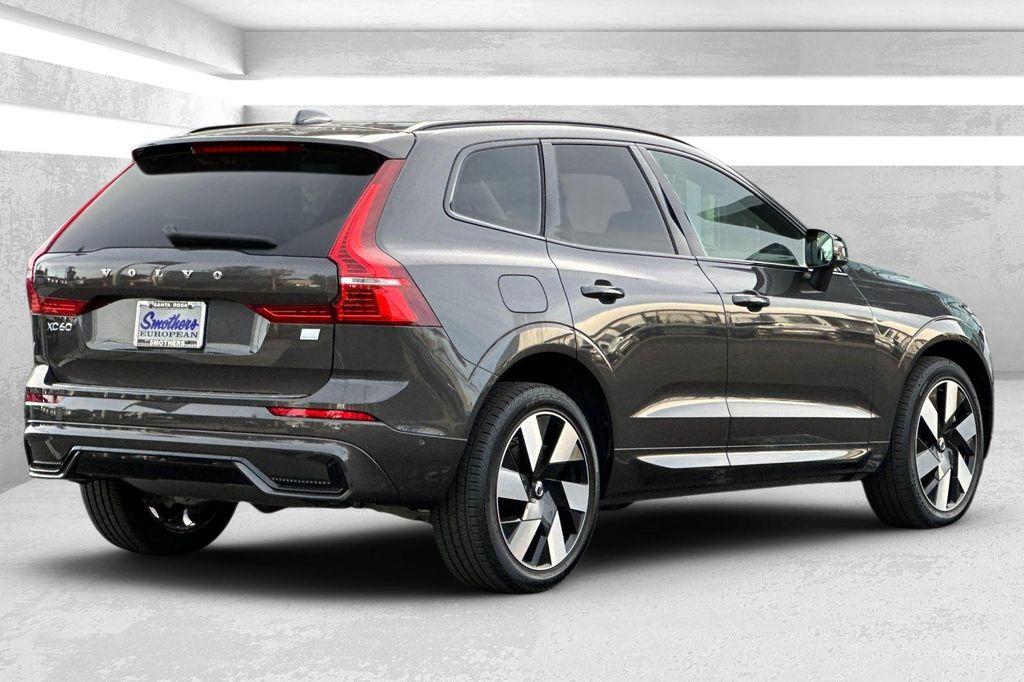 used 2024 Volvo XC60 Recharge Plug-In Hybrid car, priced at $48,092