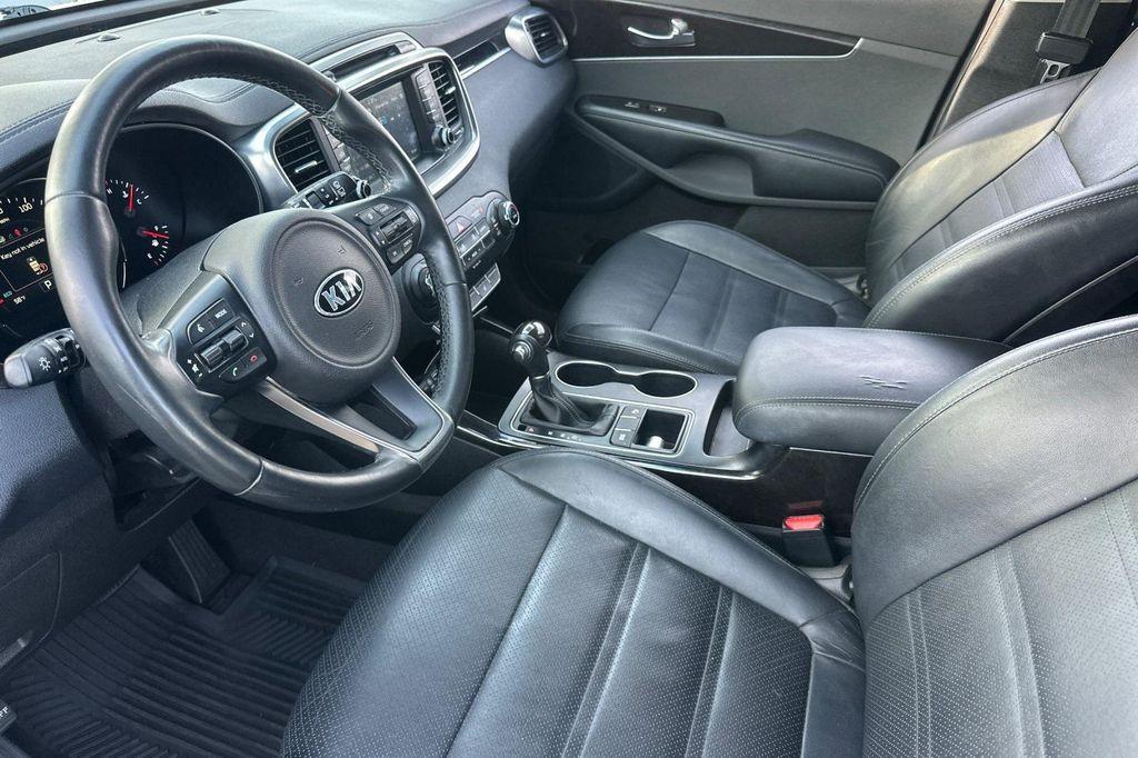 used 2018 Kia Sorento car, priced at $14,495