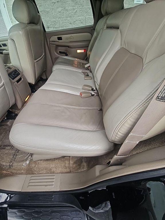 used 2002 GMC Yukon car, priced at $11,950