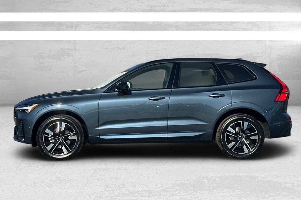 new 2026 Volvo XC60 car, priced at $58,015