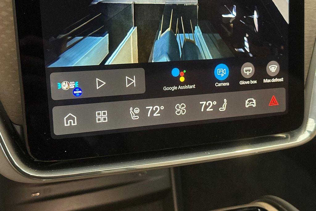 new 2025 Volvo EX90 car, priced at $82,940