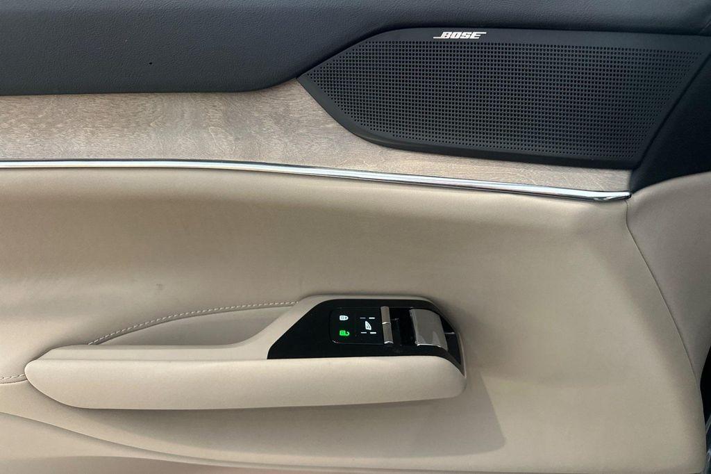 new 2025 Volvo EX90 car, priced at $82,940