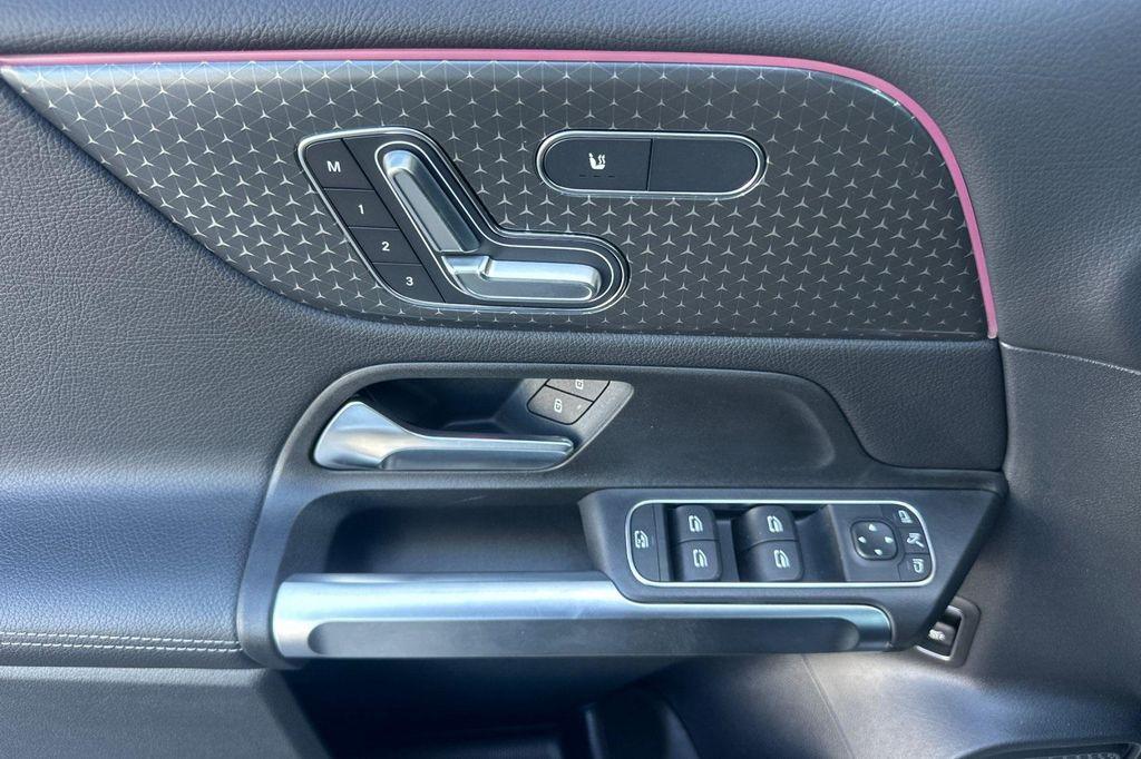 used 2024 Mercedes-Benz GLB 250 car, priced at $35,959