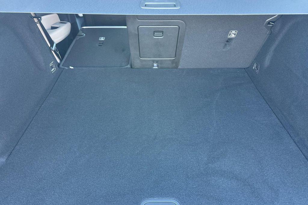 new 2026 Volvo XC60 car, priced at $51,435