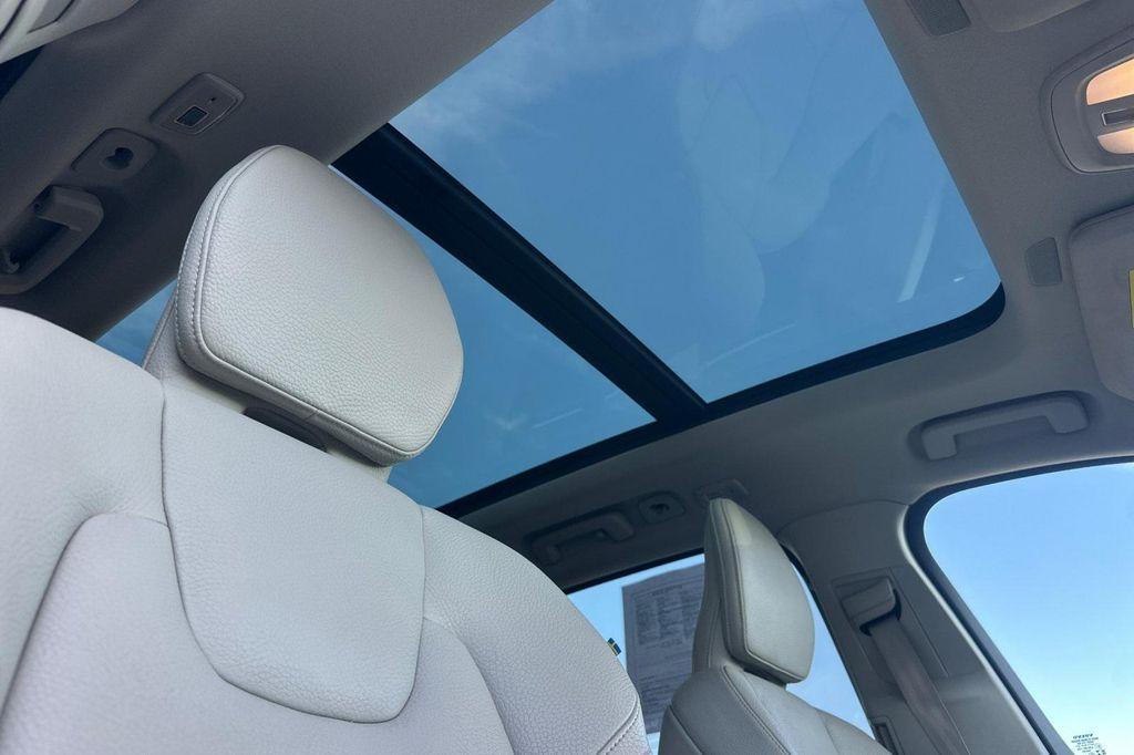 used 2023 Volvo XC90 Recharge Plug-In Hybrid car, priced at $39,222