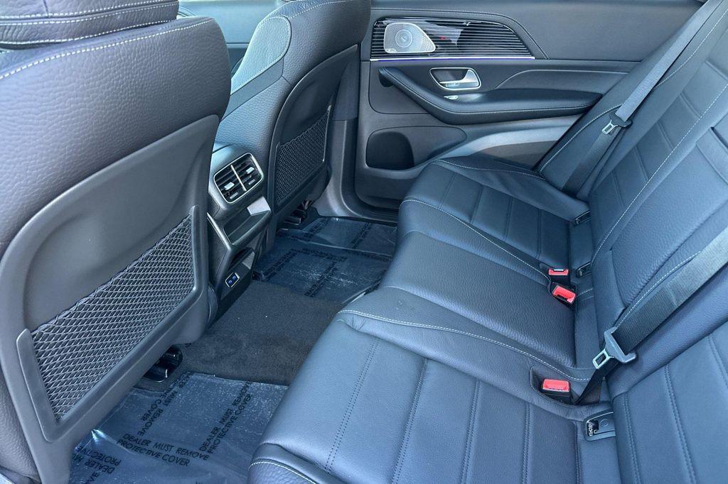 new 2026 Mercedes-Benz GLE 580 car, priced at $100,755