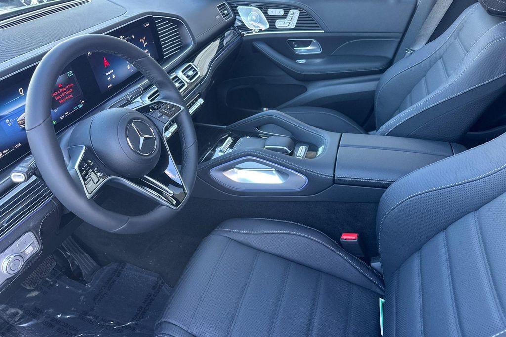 new 2026 Mercedes-Benz GLE 580 car, priced at $100,755