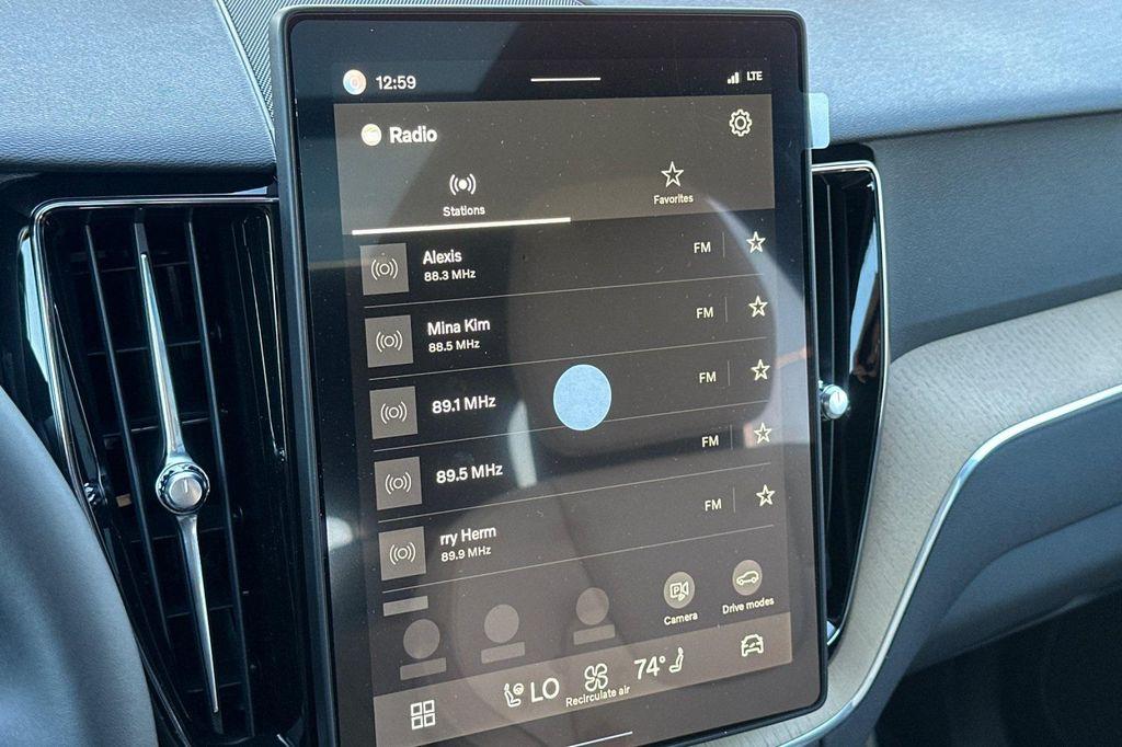 new 2026 Volvo XC60 car, priced at $57,985