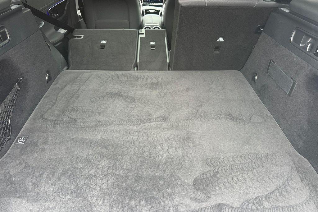 used 2025 Mercedes-Benz GLC 300 car, priced at $44,563