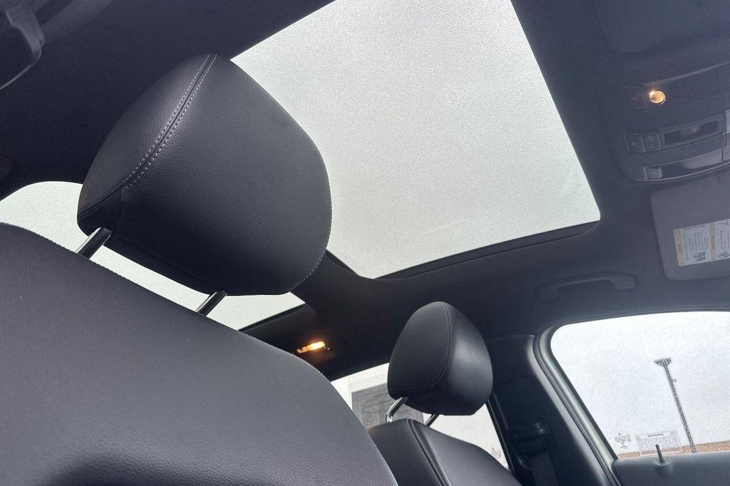 used 2018 Mercedes-Benz GLA 250 car, priced at $15,472