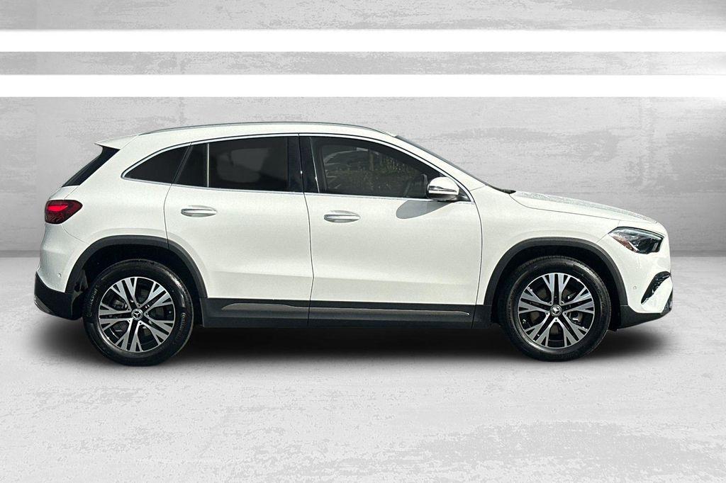 used 2025 Mercedes-Benz GLA 250 car, priced at $37,179