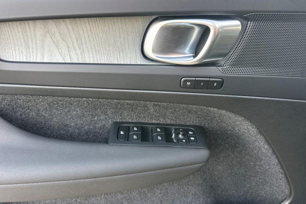 used 2025 Volvo XC40 car, priced at $37,408