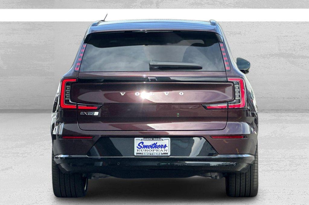 new 2025 Volvo EX90 car, priced at $95,140