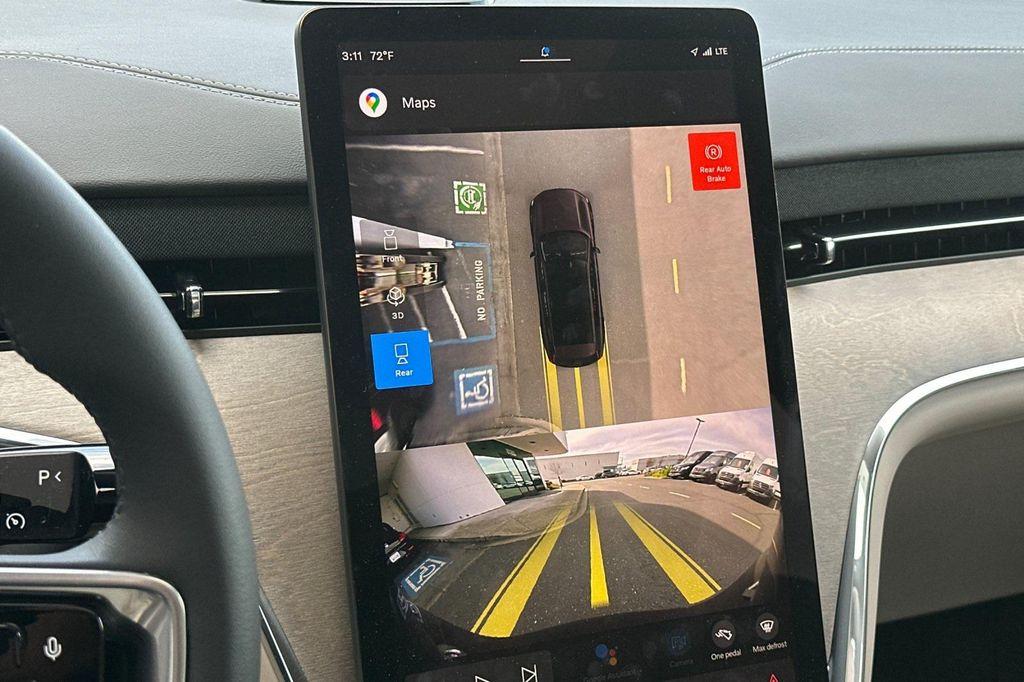 new 2025 Volvo EX90 car, priced at $95,140