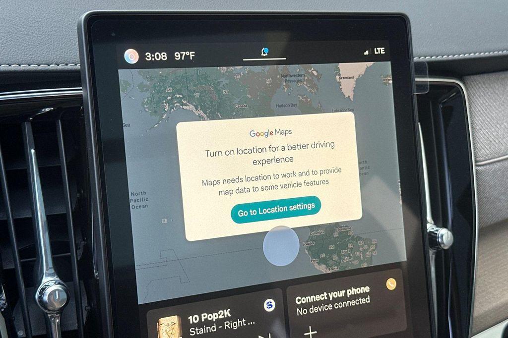 new 2025 Volvo XC90 Plug-In Hybrid car, priced at $63,095