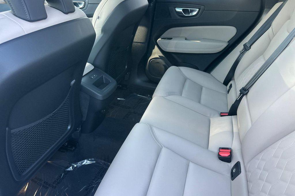 new 2026 Volvo XC60 car, priced at $57,985