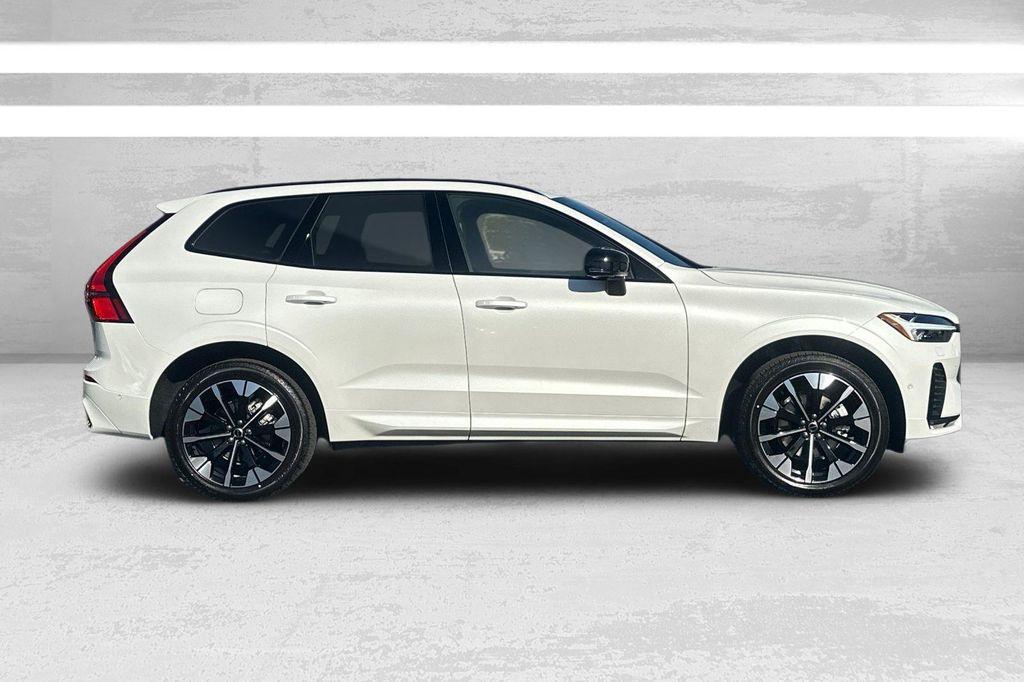 new 2026 Volvo XC60 car, priced at $57,985