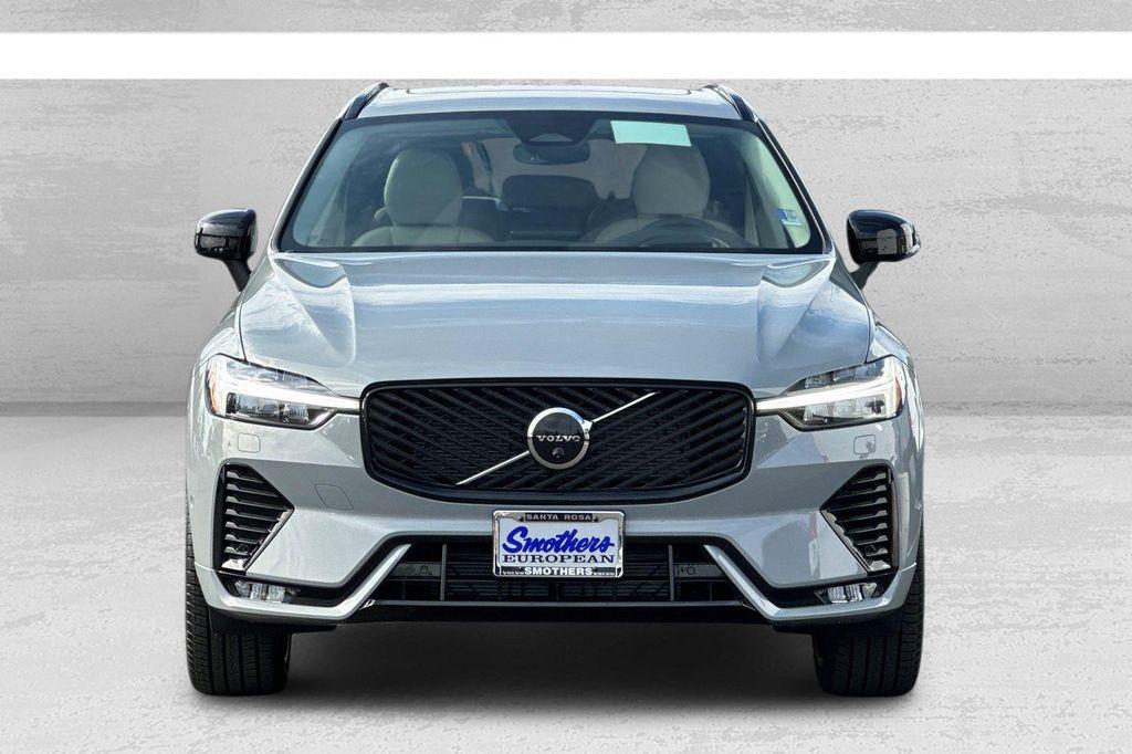 new 2026 Volvo XC60 car, priced at $64,055