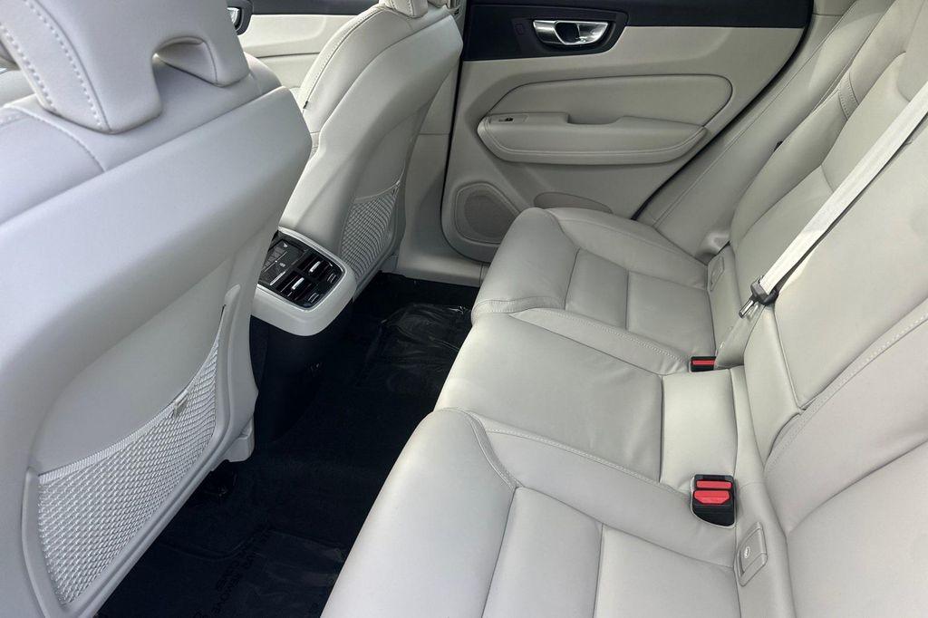 new 2026 Volvo XC60 car, priced at $64,055