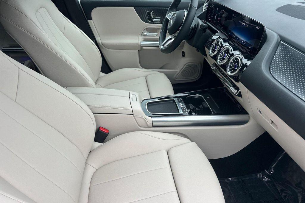 used 2025 Mercedes-Benz GLA 250 car, priced at $41,881