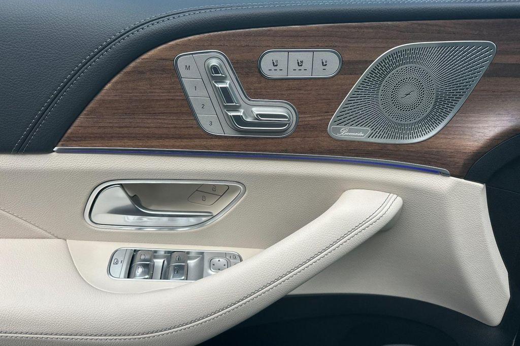 new 2026 Mercedes-Benz GLS 450 car, priced at $101,960