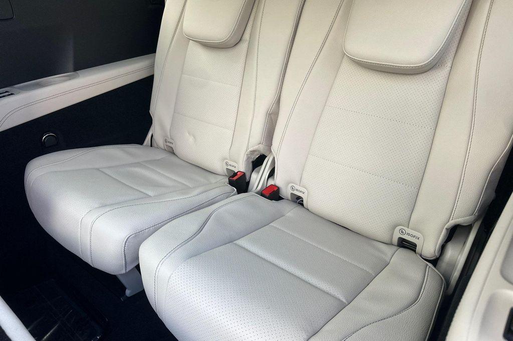 new 2026 Mercedes-Benz GLS 450 car, priced at $101,960