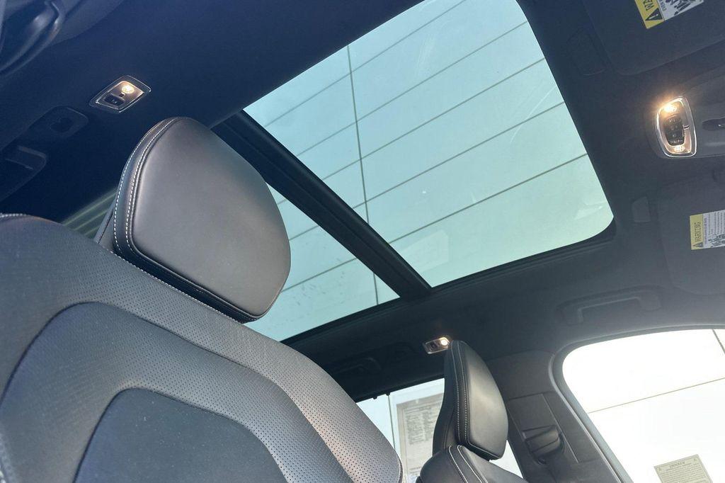 used 2022 Volvo XC90 Recharge Plug-In Hybrid car, priced at $41,902