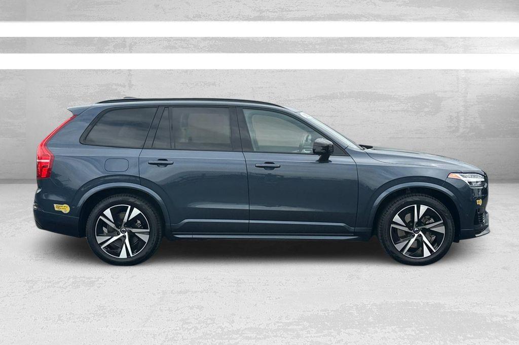 used 2022 Volvo XC90 Recharge Plug-In Hybrid car, priced at $41,902