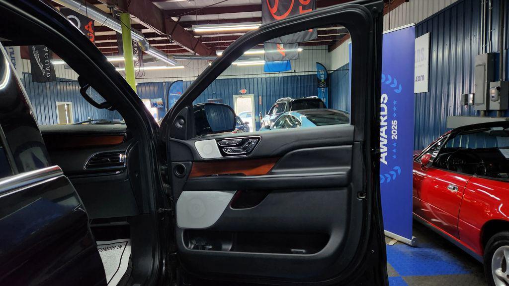 used 2020 Lincoln Navigator car, priced at $28,491