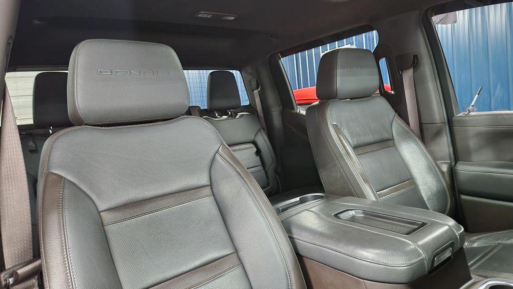 used 2020 GMC Sierra 1500 car, priced at $31,577