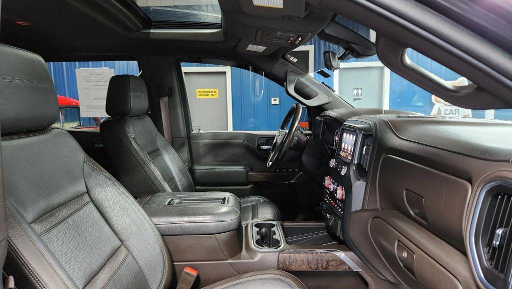 used 2020 GMC Sierra 1500 car, priced at $31,577