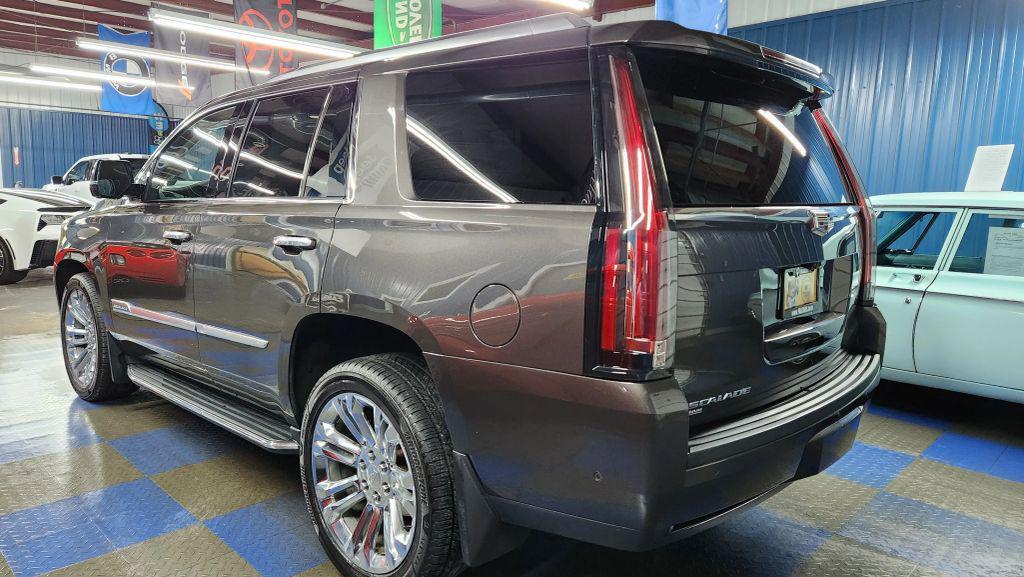 used 2020 Cadillac Escalade car, priced at $32,444