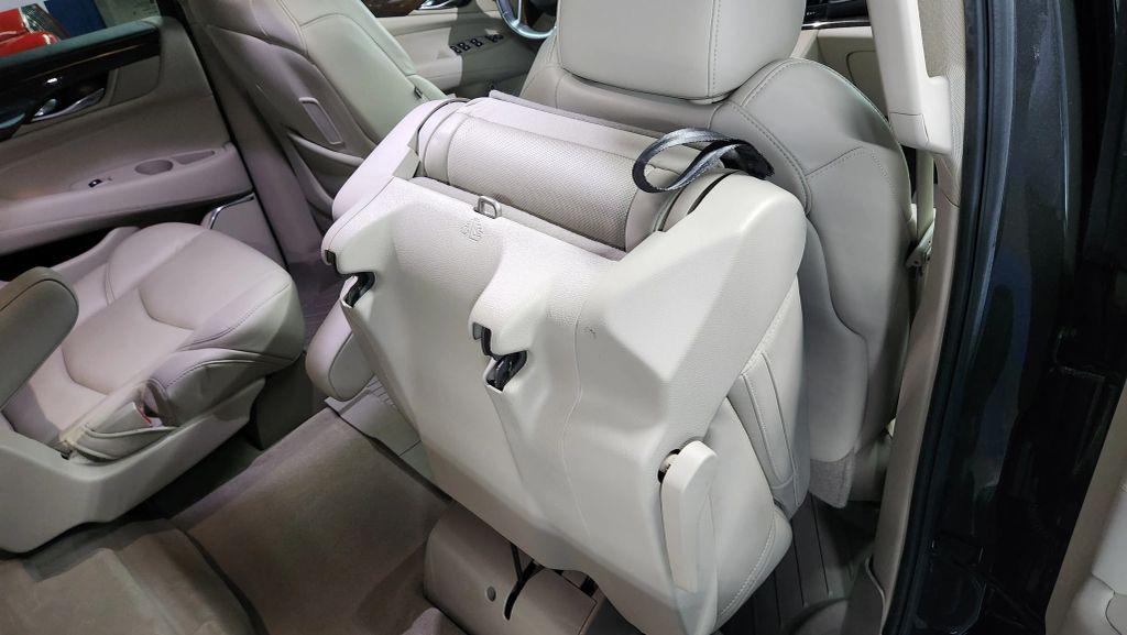 used 2020 Cadillac Escalade car, priced at $32,444