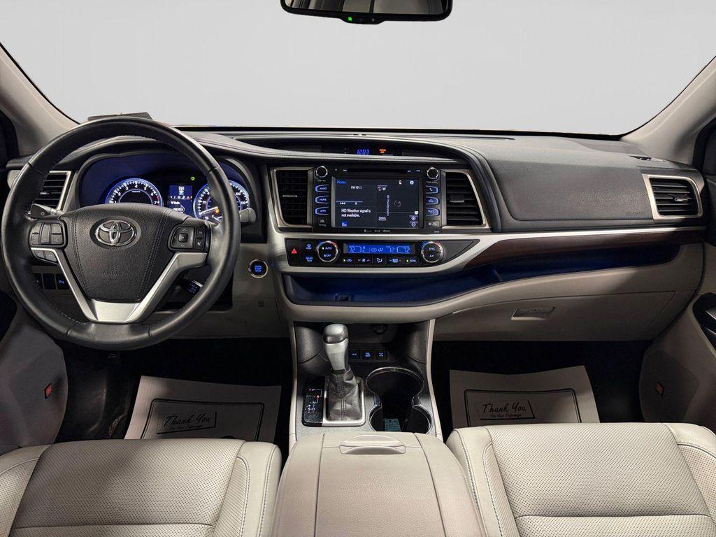 used 2016 Toyota Highlander car, priced at $17,740
