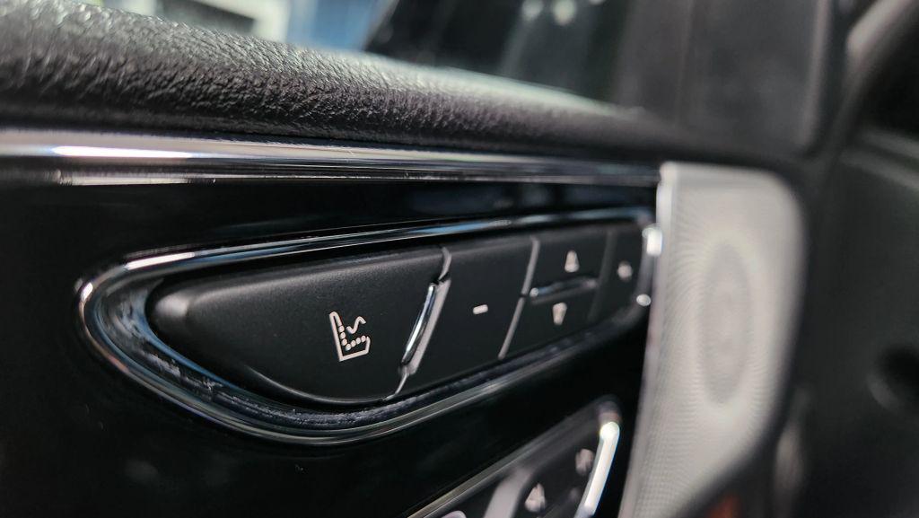 used 2020 Lincoln Navigator car, priced at $28,491