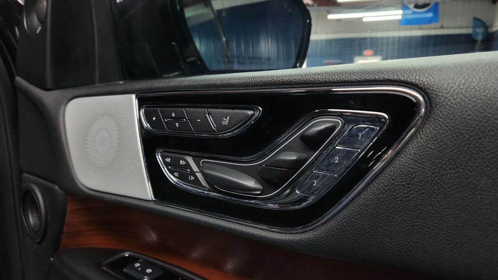 used 2020 Lincoln Navigator car, priced at $28,491