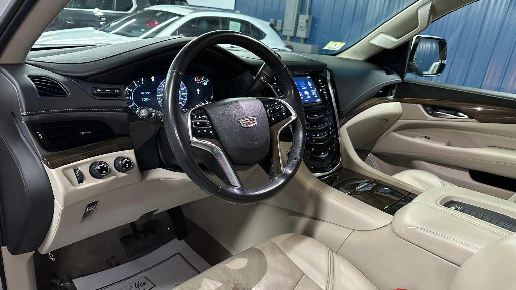 used 2019 Cadillac Escalade car, priced at $31,988