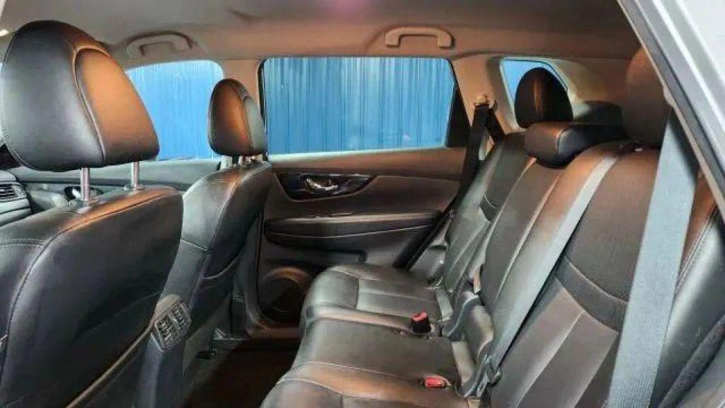 used 2019 Nissan Rogue car, priced at $11,875