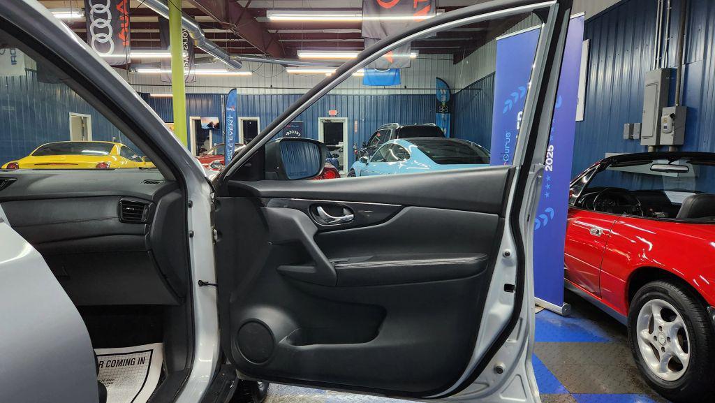 used 2019 Nissan Rogue car, priced at $11,994