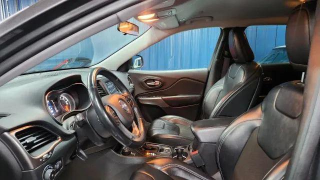 used 2019 Jeep Cherokee car, priced at $12,517