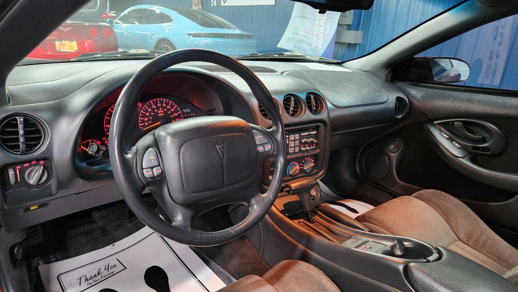 used 1995 Pontiac Firebird car, priced at $11,999
