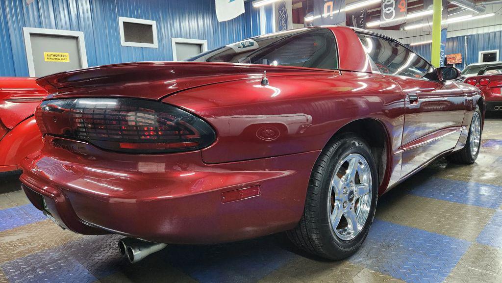 used 1995 Pontiac Firebird car, priced at $11,999