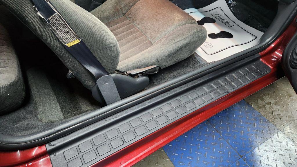 used 1995 Pontiac Firebird car, priced at $11,999