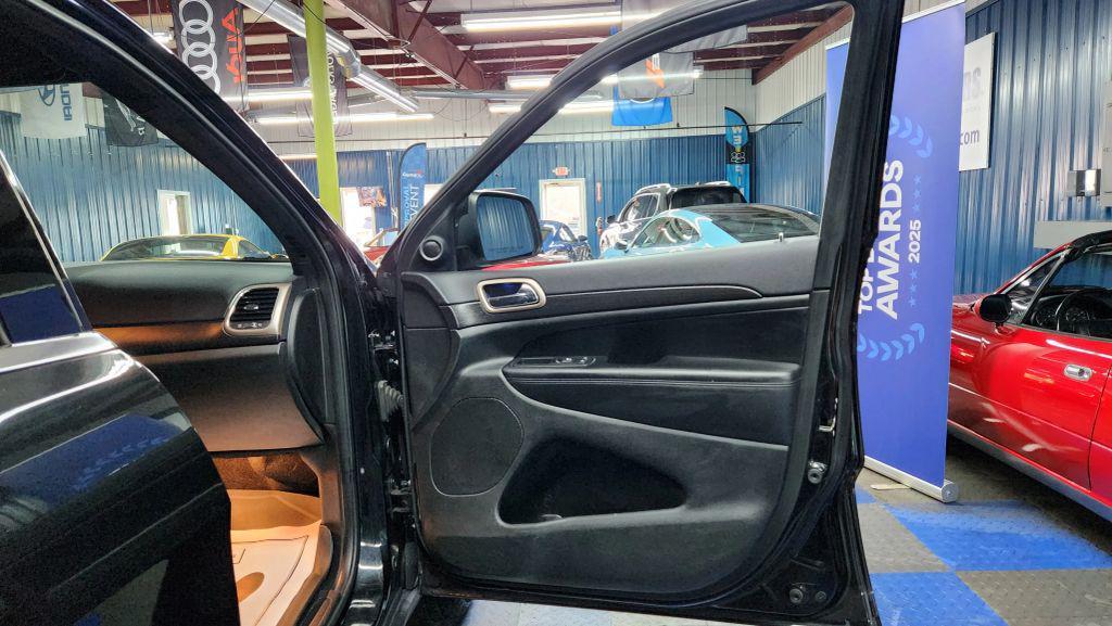 used 2015 Jeep Grand Cherokee car, priced at $9,455