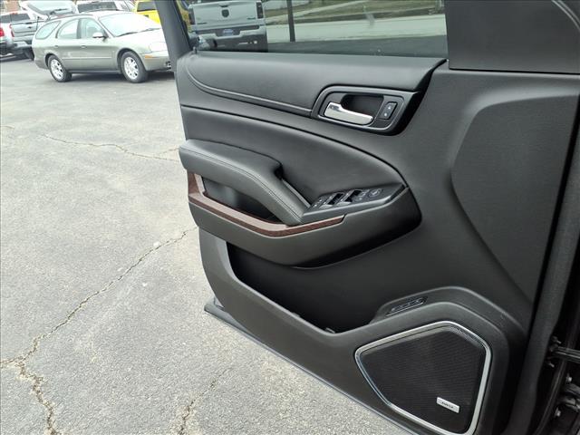 used 2017 GMC Yukon car, priced at $20,495