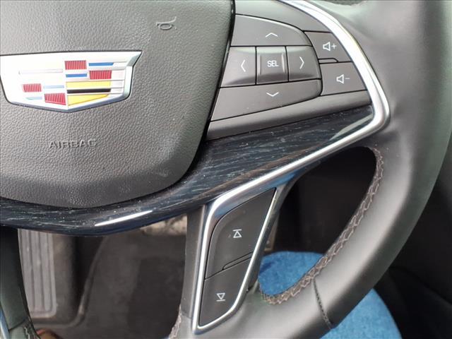 used 2025 Cadillac XT5 car, priced at $36,695